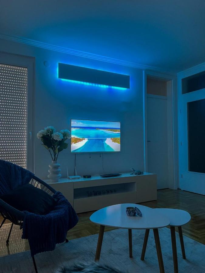 Apartman Ml Lukavica Екстер'єр фото